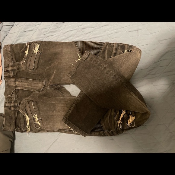 Lightly used balmain jeans size 28 - Picture 3 of 5